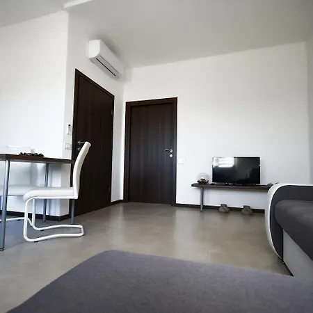 Apartman Traumhaftes Mit Salzwasserpool, Willkommendrink, Grillbereich - Bei Rovinj Pajkovici